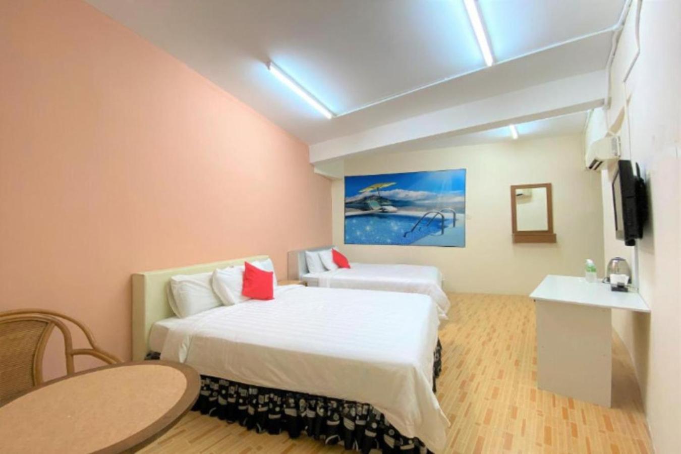 B Hotel Penang George Town Exterior photo